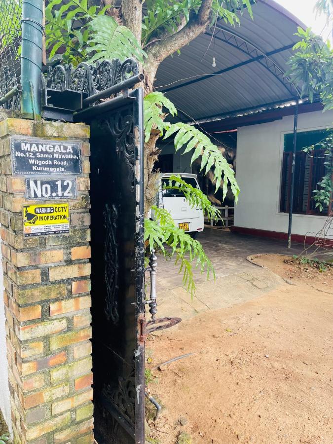 Mangala Lodge Kurunegala Exterior photo